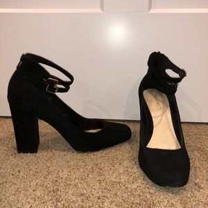 Nine West Black Suede Block Heel